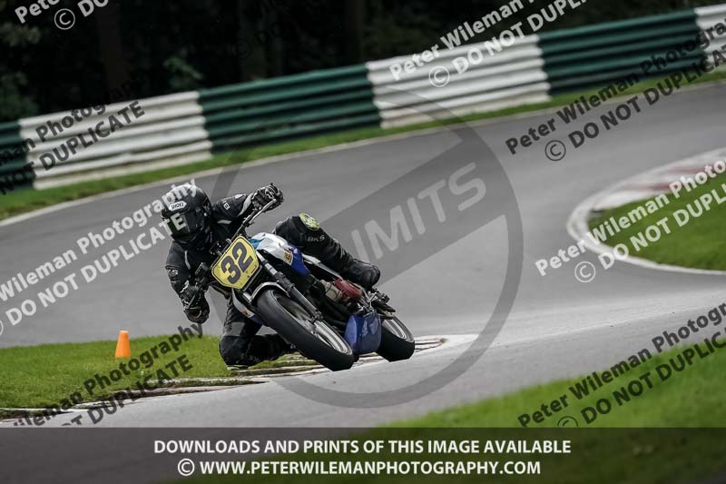 cadwell no limits trackday;cadwell park;cadwell park photographs;cadwell trackday photographs;enduro digital images;event digital images;eventdigitalimages;no limits trackdays;peter wileman photography;racing digital images;trackday digital images;trackday photos